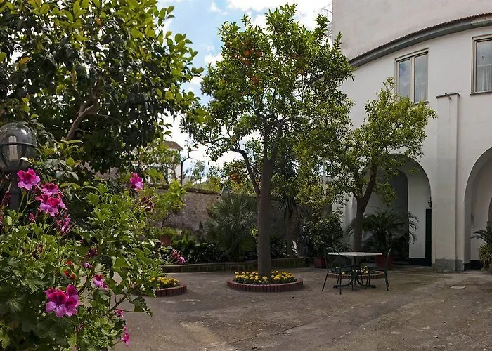 Back To Sorrento Bed & Breakfast 4*
